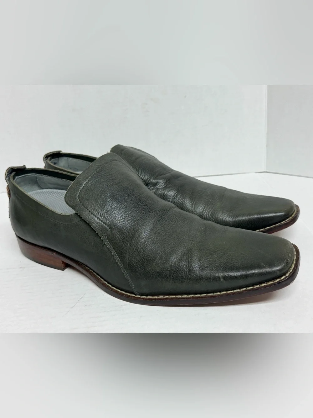 Ted Baker London Men's Leather Slip-Ons Olive Green Loafer Dress Shoes, Size 13